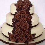 Three Tier Rose Flow - Black Forest - 8 Kg